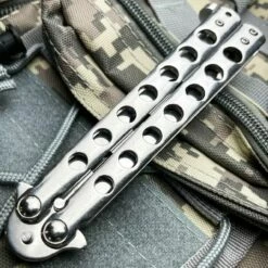 METAL High Quality Practice BUTTERFLY DULL BLADE FOLDING BALISONG TRAINER KNIFE -WE KNIFE Sales blade addict knives metal high quality practice butterfly dull blade folding balisong trainer knife 31059337085127