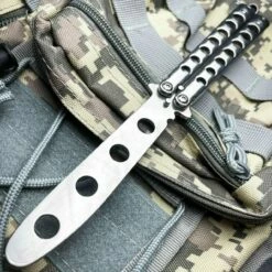 METAL High Quality Practice BUTTERFLY DULL BLADE FOLDING BALISONG TRAINER KNIFE -WE KNIFE Sales blade addict knives silver metal high quality practice butterfly dull blade folding balisong trainer knife 31059334529223