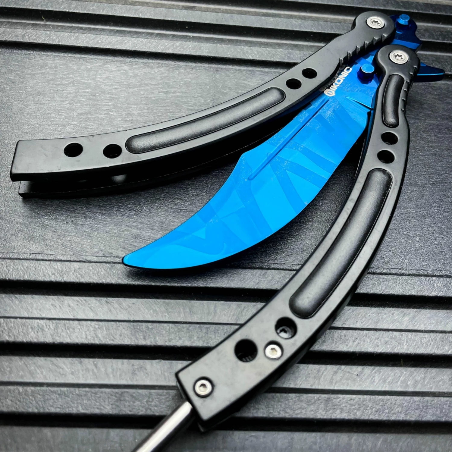CSGO Butterfly Balisong Trainer - Blue Slaughter 4 CSGO Butterfly Balisong Trainer - Blue Slaughter - Image 2