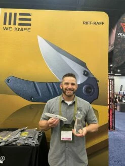 WEKNIFE Solid Flipper Knife Titanium Handle (3.88" CPM 20CV Blade) WE22028-4 -WE KNIFE Sales weknife solid flipper knife blue titanium integral handle 388 polished bead blasted cpm 20cv blade we22028 4 221498